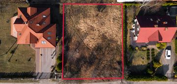 Działka budowlana 798 m2 na wawrze ul. mrówcza