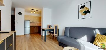 Na wynajem 2-pokojowe mieszkanie w apartamentowcu