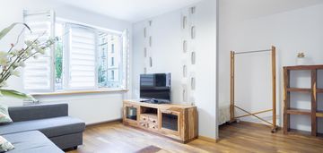 Kawalerka | 41 m2 | osobna kuchnia | salwator