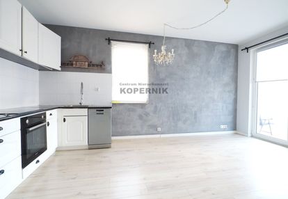 Strzałowa - dwa pokoje - ogromny balkon