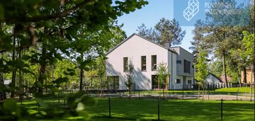 Gotowe__miejsce na 2 auta__leśny plac zabaw