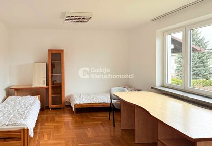 Dom pod biuro lub mieszkanie – drabinianka