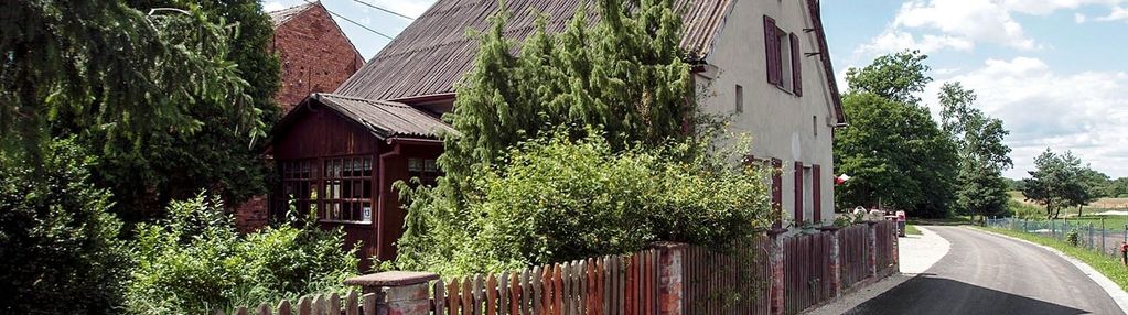 Klimatyczny stary dom na sprzedaż