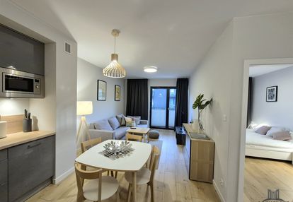 Apartament kołobrzeg podczele z msc. postojowym
