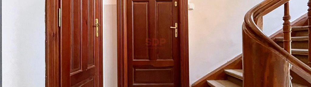 Piękne mieszkanie w kamienicy przy koszykowej