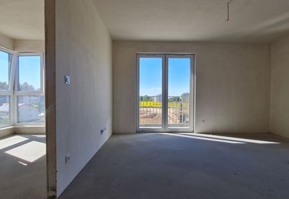 Narożne komfortowe mieszkanie, ostatnie piętro