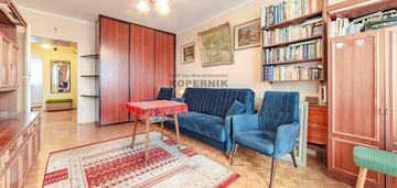 Koniuchy- 2 pokoje, osobna kuchnia, cegła