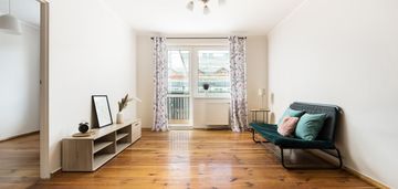 Przestronne dwa pokoje w sąsiedztwie lasu