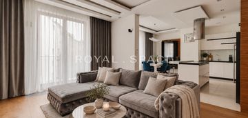 Piękna 15 | apartament w sercu śródmieścia