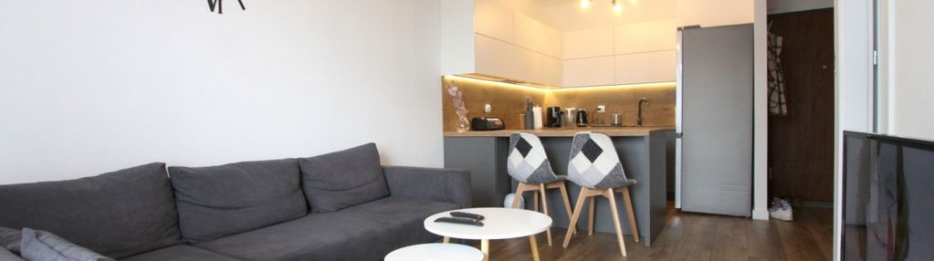 Wysoki standard | 2 pok. | jagodno | garaż