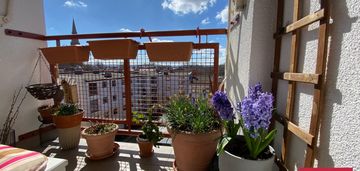 2-pokoje, widna kuchnia, miejsce postojowe