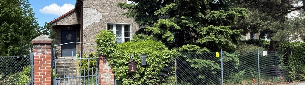 Dom z dużą działką i garażem dwustanowiskowym