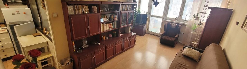 36,80m2 , 3 piętro, 2 pokoje balkon centrum