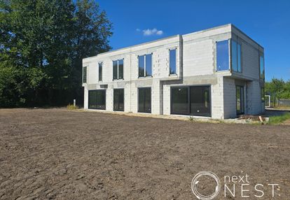 Bliźniak, 6 pokoi,działka 1500m2, smart home,173m2