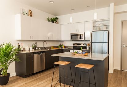 Mieszkanie na start! kawalerka z balkonem ok. aquaparku w centrum