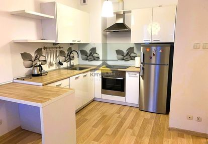 2 pokoje, taras, piwnica, blok z 2013