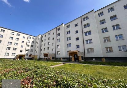 Mieszkanie o pow. ok. 60 m2 przy ul. łączańskiej.