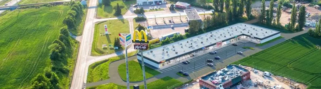 Działka z PnB park handlowy obok McDonald's