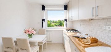 Dwupoziomowe mieszkanie z potencjałem w piasecznie