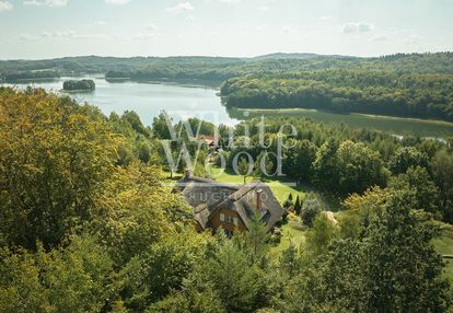 Wyjątkowy dom na kaszubach z widokiem na jezioro.