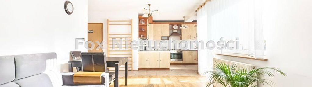 Widokowe i wyposażone 3 pokoje z garażem od zaraz