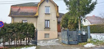 Ogródek, parking, szybki wyjazd z miasta