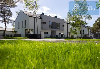 Duży ogród_miejsca na 2 auta_poddasze w cenie