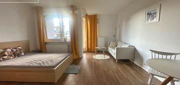 Garaż w cenie, balkon, stacja zacisze-wilno,
