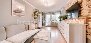 Dwa rozkładowe pokoje i odzielna kuchnia, polecam!