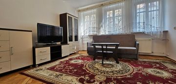 Stare miasto, ul. białoskórnicza, 3 pok.,ip., 53m2