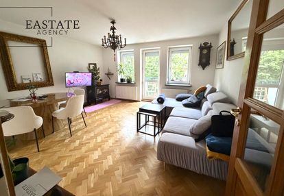 Przestronne / hala mirowska / balkon / cicho