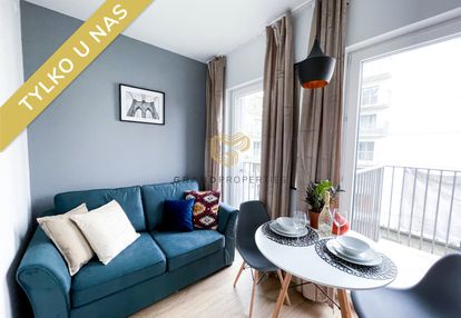 Praga-północ, ul. wileńska 14a, balkon