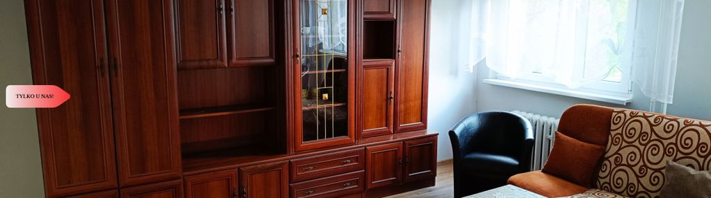 Trzy pokoje z balkonem/58m2/1 piętro/wynajmę.