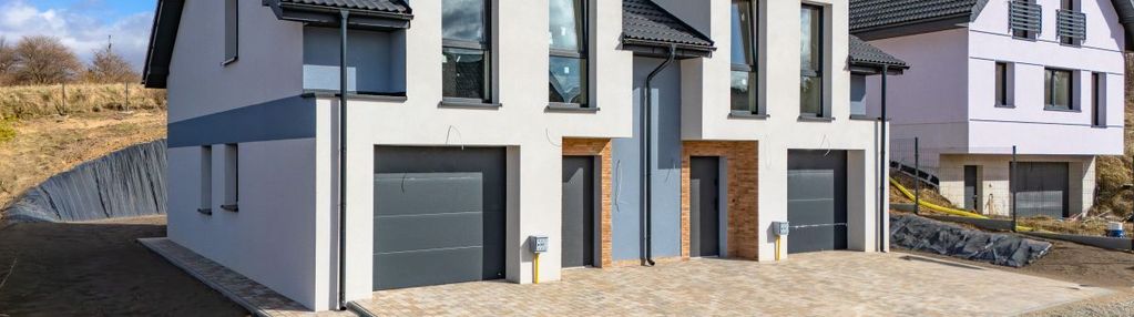 Bliźniak blisko skm.  gotowy do odbioru.