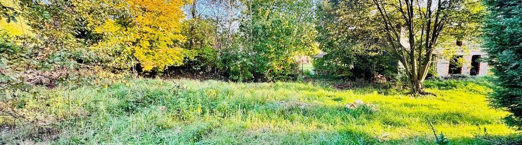 Działka budowlana 1766 m² z garażem – niedobczyce