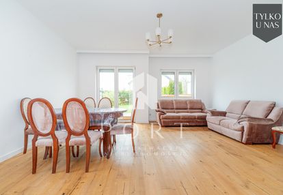 Dom z dużym ogrodem, 2,5km od plaży.