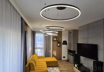 Dwupoziomowe mieszkanie w ząbkach