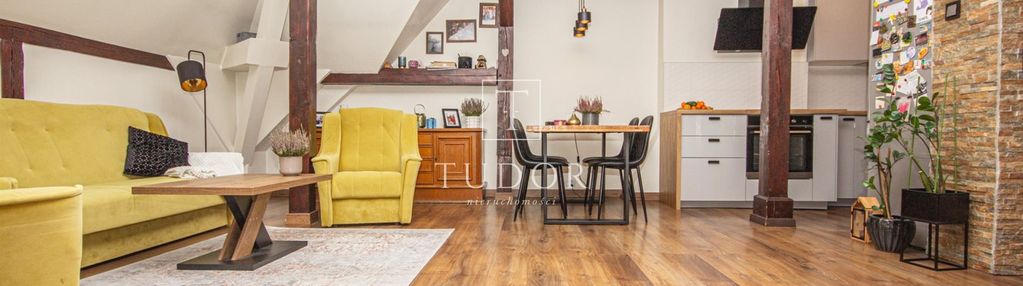 Dwupoziomowe mieszkanie przy parku, 76m, pomorzany