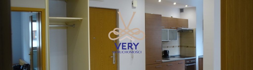 Ożarów-centrum 2 pok. z balkonem, garaż, komórka