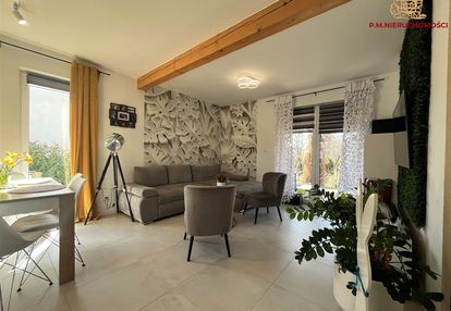 Klimatyczny dom na kameralnym osiedlu!