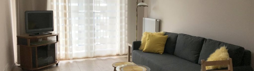 Nowe osiedle, dwa pokoje z balkonem i garażem.