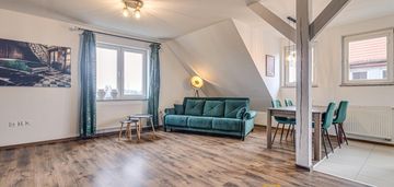 120 m2 po podłodze/zieleń/5 pokoi