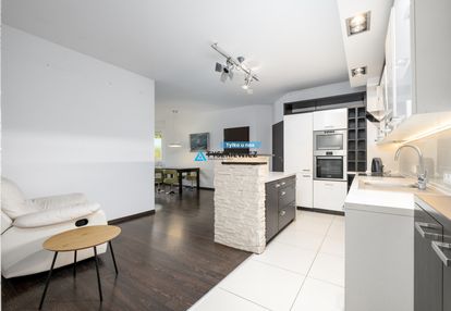 Przestrzeń i słońce ponad 80 m2 gdynia oksywie