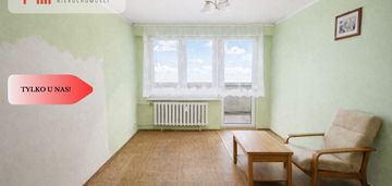 Jasne 2 pokoje z balkonem – świecie. do remontu.