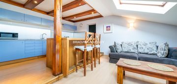 Mieszkanie w kamienicy 82 m2 stare miasto,poddasze