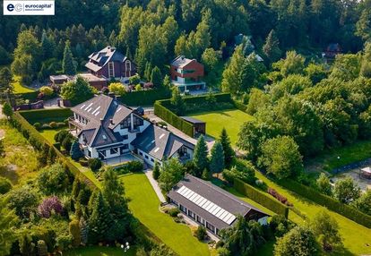 Dom z częścią pensjonatową na 60arowej działce!