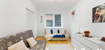 Przytulny dom z ogrodem i tarasem w preczowie