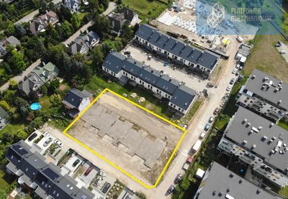 Działka z pnb pod zabudowę szeregową