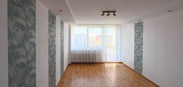 2-pokojowe mieszkanie z balkonem.