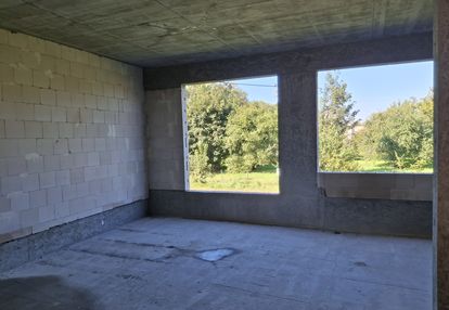 Nowoczesny dom z prywatnym ogródkiem!